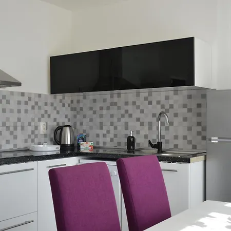 Toni Apartman *